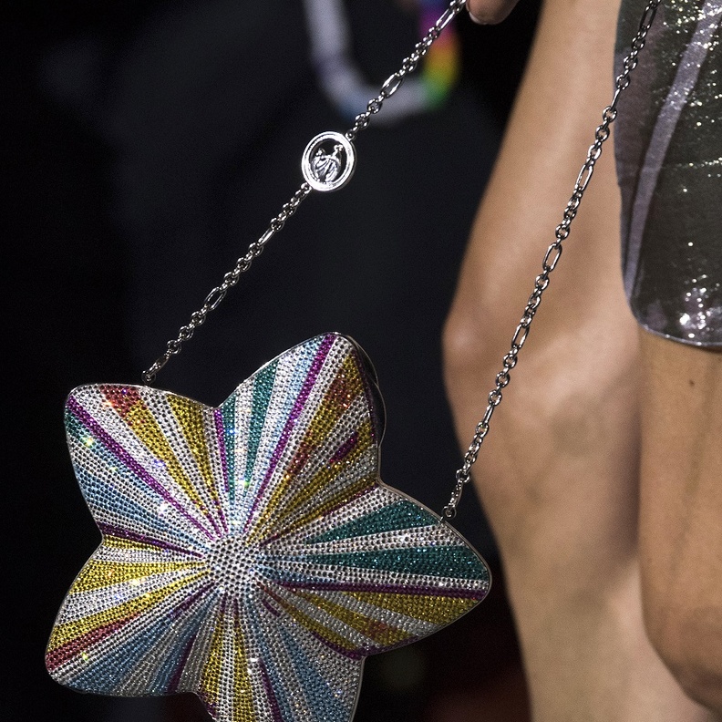 موديلات حقائب يد 2022 براّقة من Lanvin