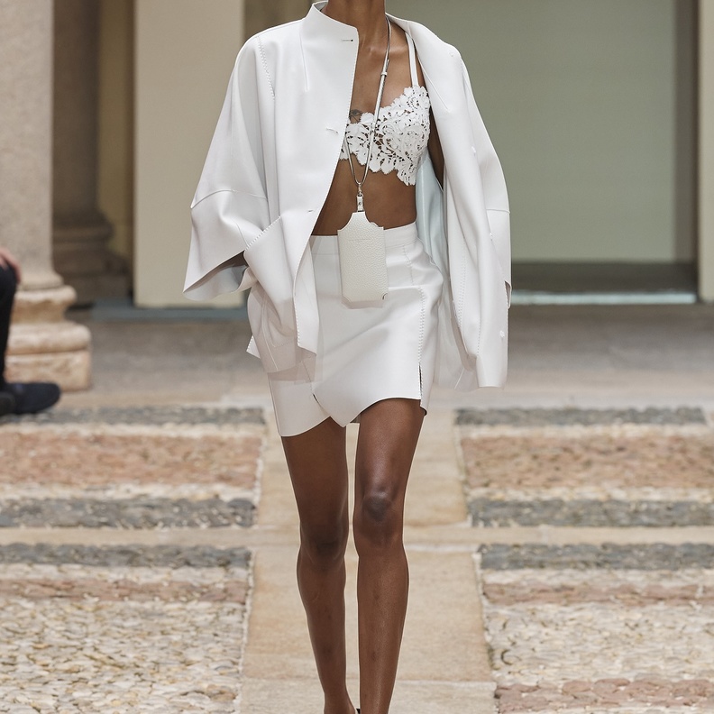 تصاميم الكارديغان الصيفي