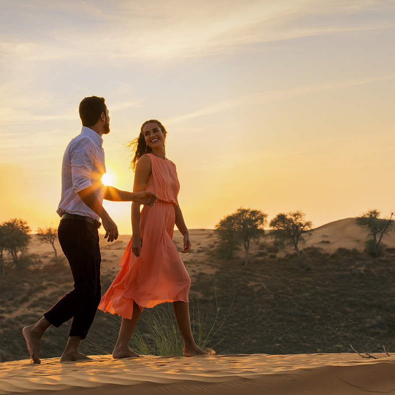 الريتز-كارلتون رأس الخيمة، صحراء الوادي والريتز-كارلتون رأس الخيمة، شاطئ الحمرا يقدمان للضيوف باقةً متميزة من التجارب الرومانسية احتفالاً بيوم الحب