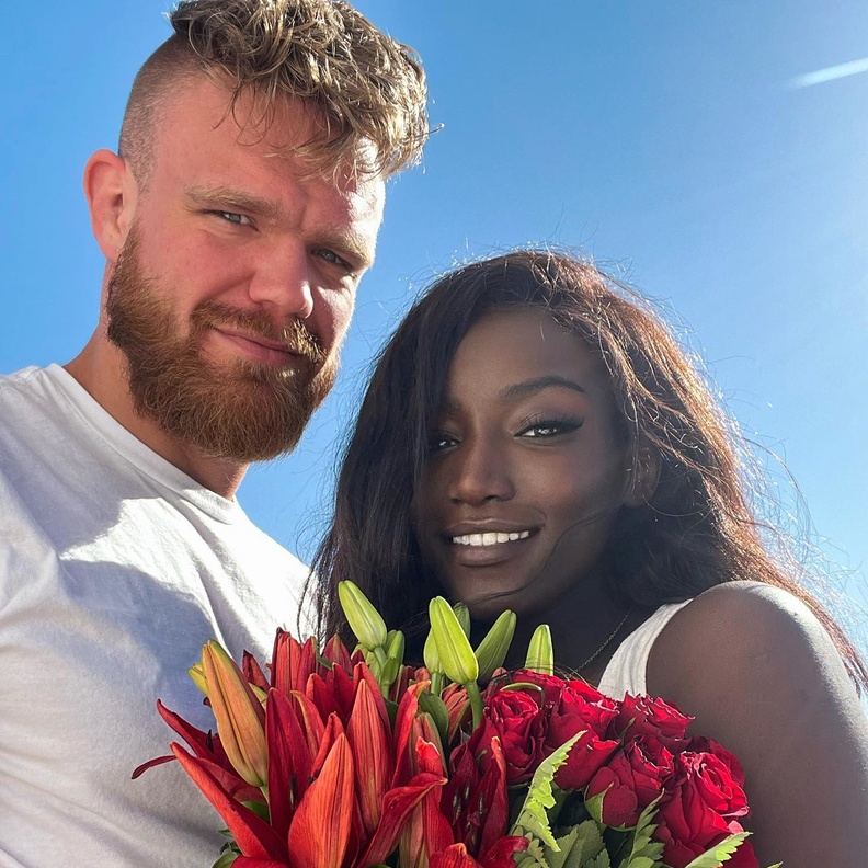 عبير سندر وزوجها