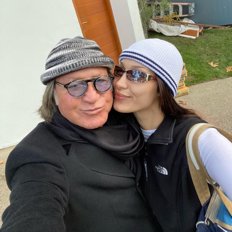 محمد حديد وجيجي حديد