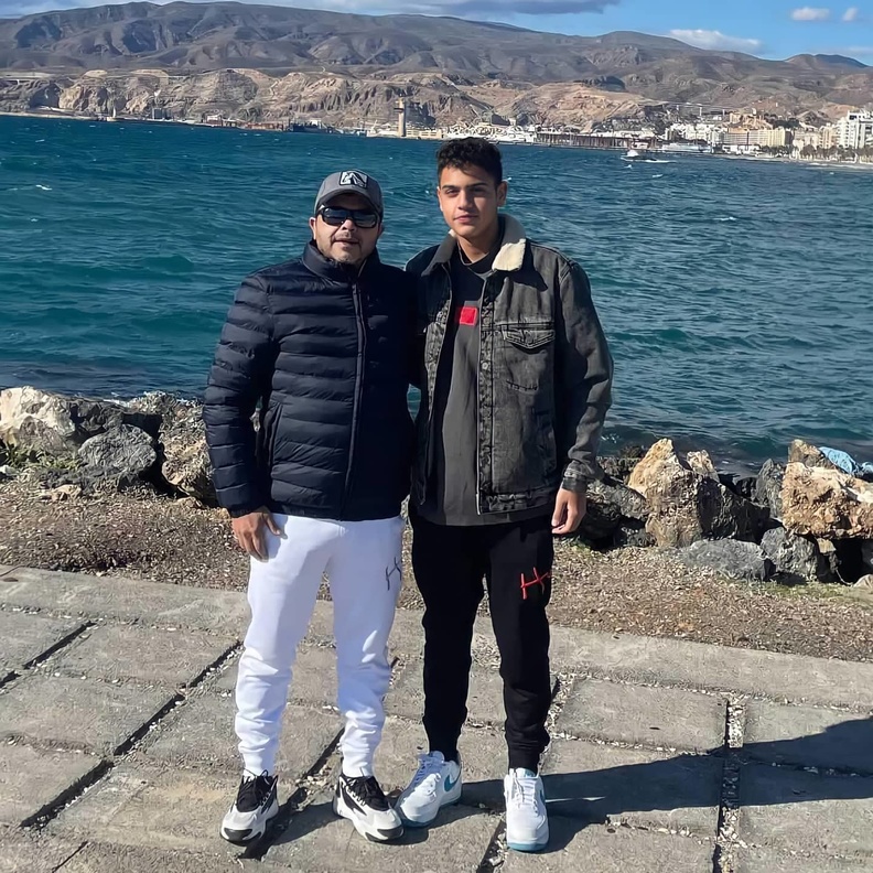 محمد هنيدي ونجله 