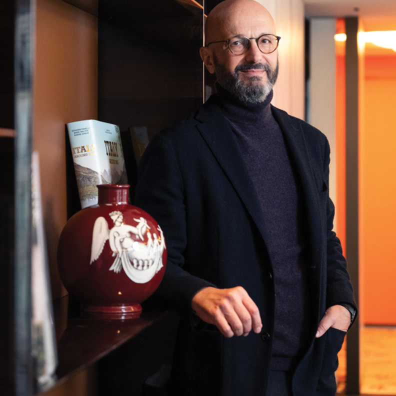 محاور المشاهير عدنان الكاتب يحاور نائب الرئيس التنفيذي لمجموعة "بولغري"