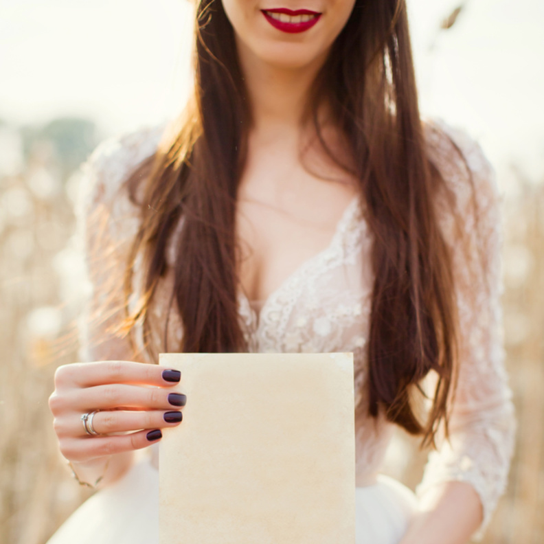 عروس تصبح حديث مواقع التواصل بعد نشرها قواعدها الخاصة بحفل زفافها