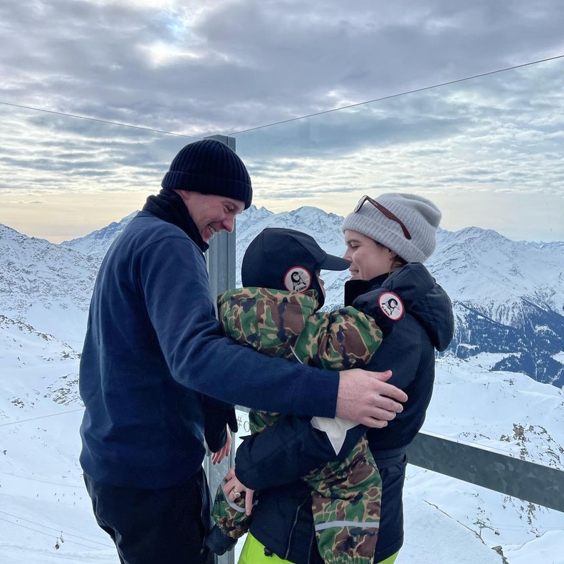 الأميرة يوجين تنشر صور جديدة لطفلها بمناسبة عيد ميلاده الأول