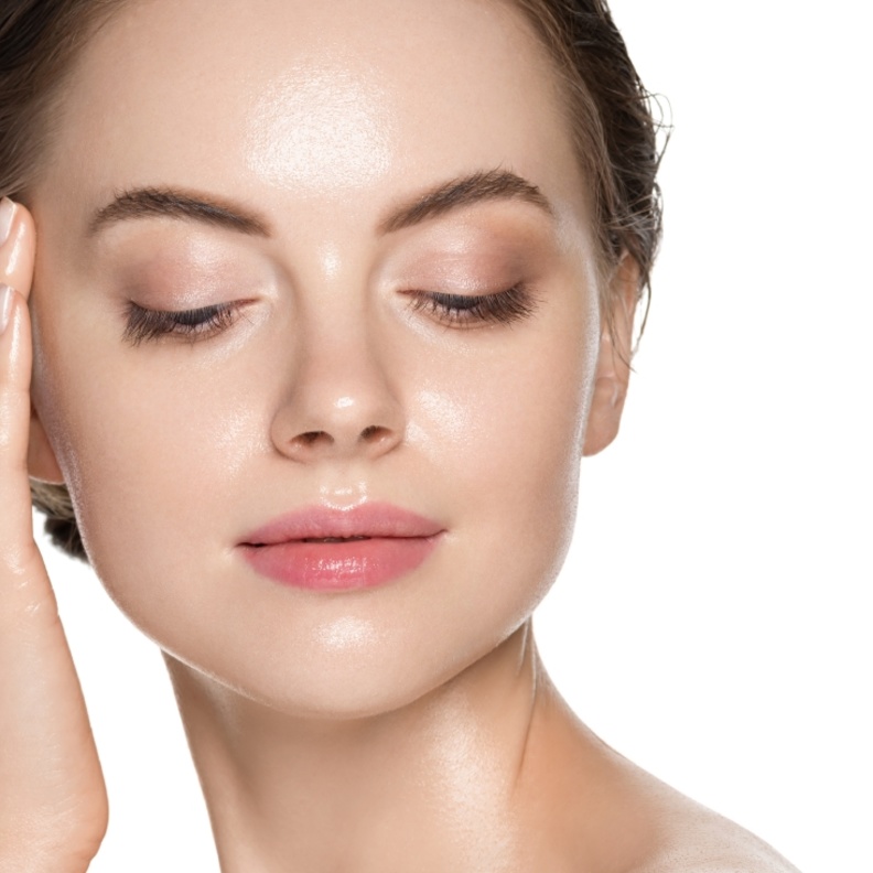 عملية تجميل الوجه تمنحك مظهر أكثر شبابي وتخلصك من ترهلات البشرة