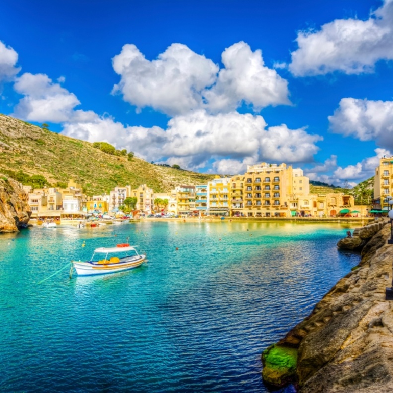 جانب من جزيرة غوزو في مالطا