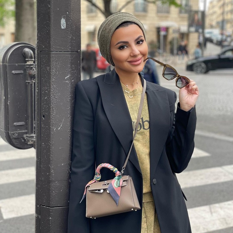 أبرز تصاميم حقائب اليد للإطلالات الأنيقة من وحي "أماني الحنطي"