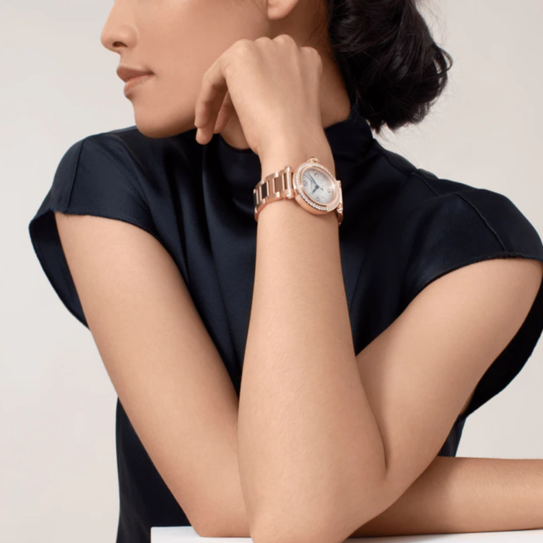 أروع الساعات المصممة من ماركات عالمية لعام 2022