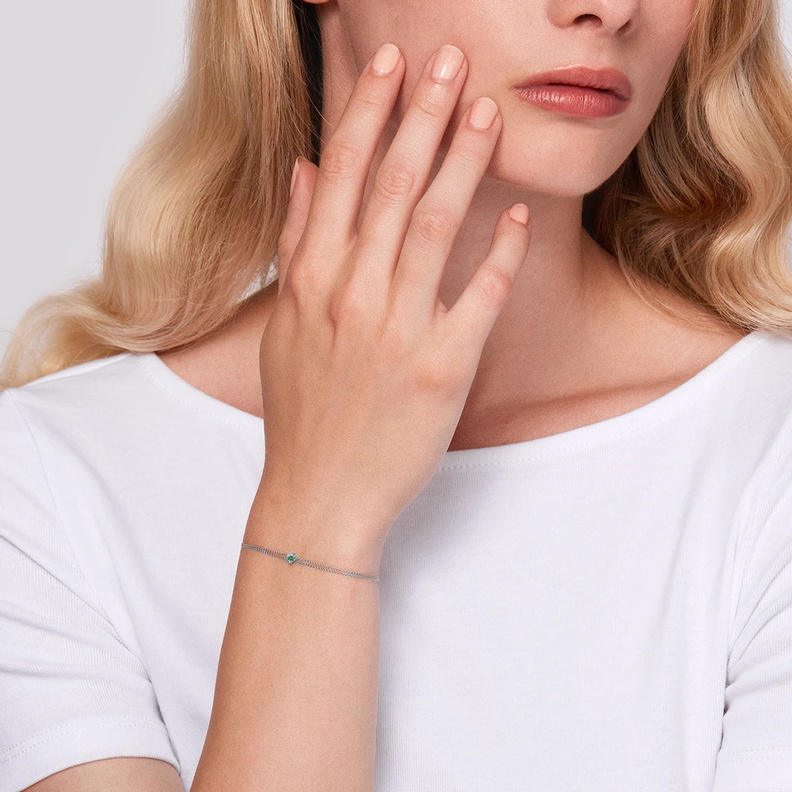 أساور السلسة الملونة لإطلالة يومية جذابة (1)