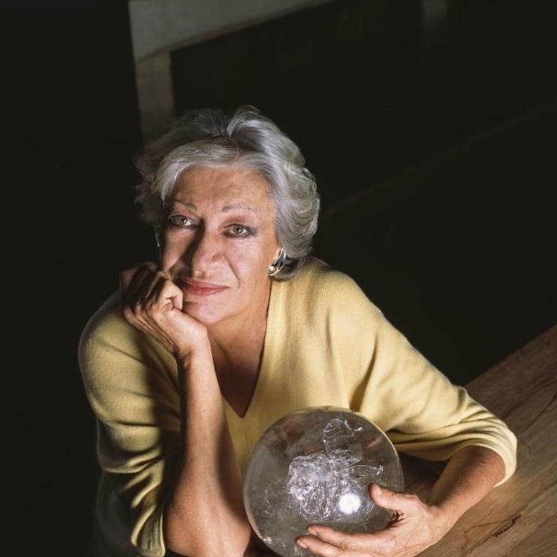 إلسا بيريتي - Elsa Peretti