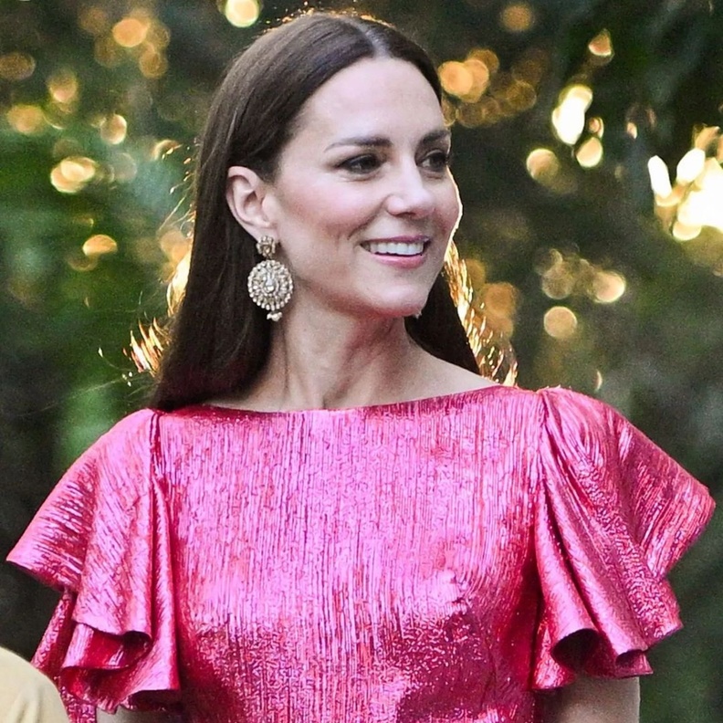 ما جديد إطلالات كيت ميدلتون الجمالية في جولتها الكاريبية