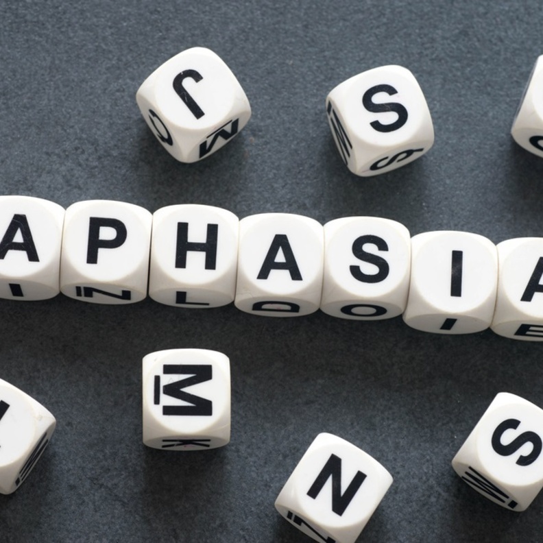 ما هو مرض الحبسة الذي أصاب الممثل الأمريكي بروس ويليس