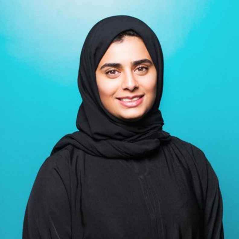 "لجين العبيد" ونخبة من المتحدثات لتمكين المستثمرات والرياديات في مؤتمر ريادة الأعمال