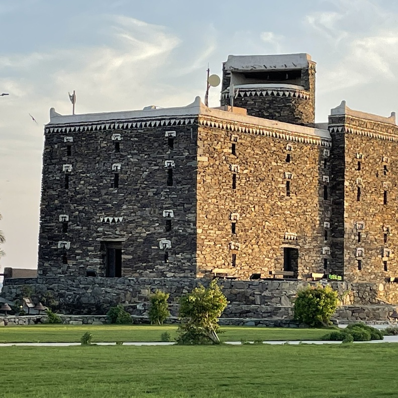 القرية التراثية بجازان وتصميم أصيل للبيوت- المصدر @FumioIwai.