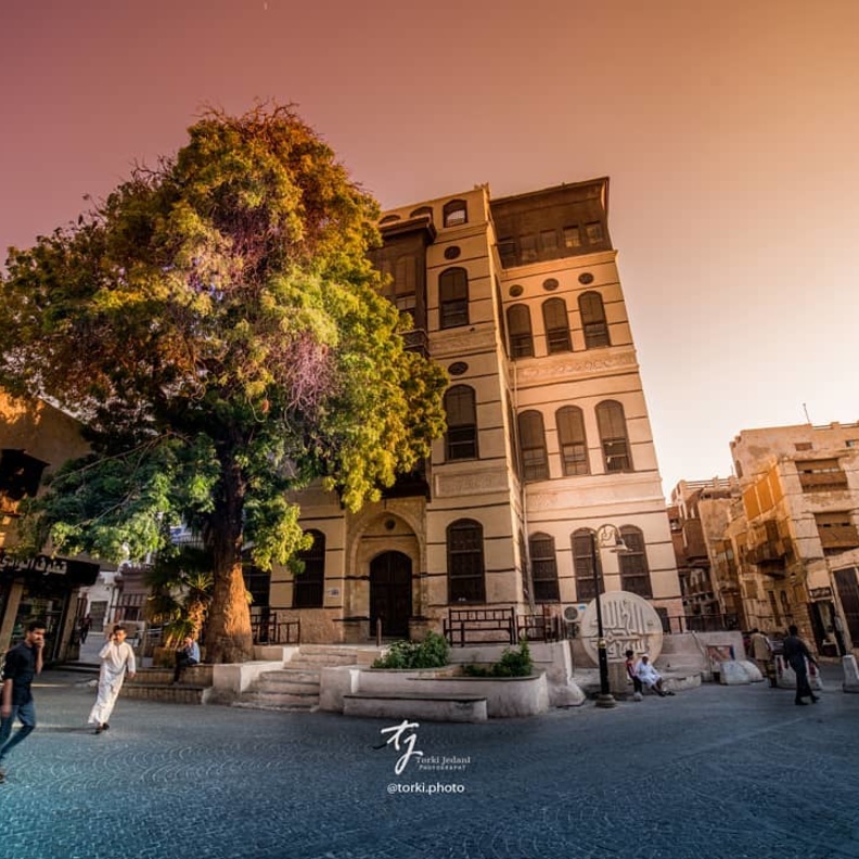 تصميم يأسر القلوب - المصدر تركي الجدعاني