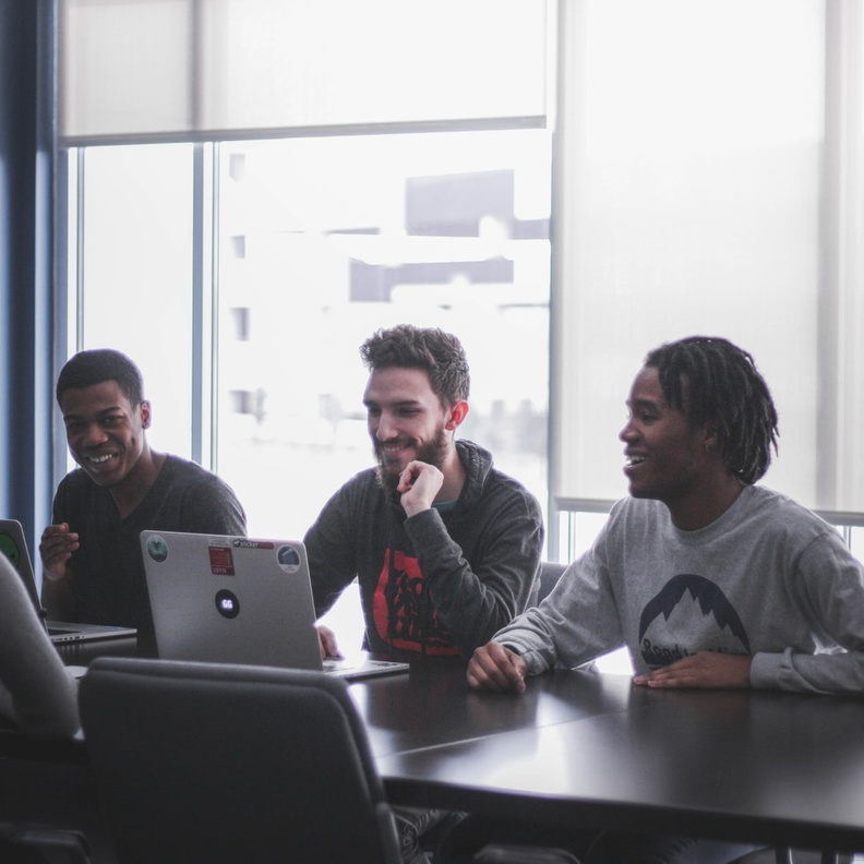 تعرفي على الفارق بين التطوير الشخصي وتطوير الذات والنمو الشخصي