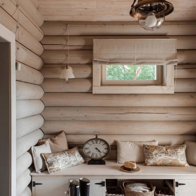 جدران خشبية بأسلوب ريفي رائع لمدخل منزل حميمي 