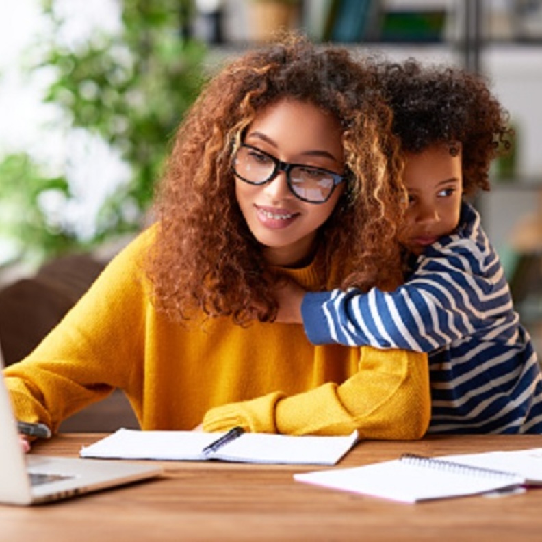 أطعمة صحية للأمهات العاملات تمنحهنّ الطاقة والنشاط