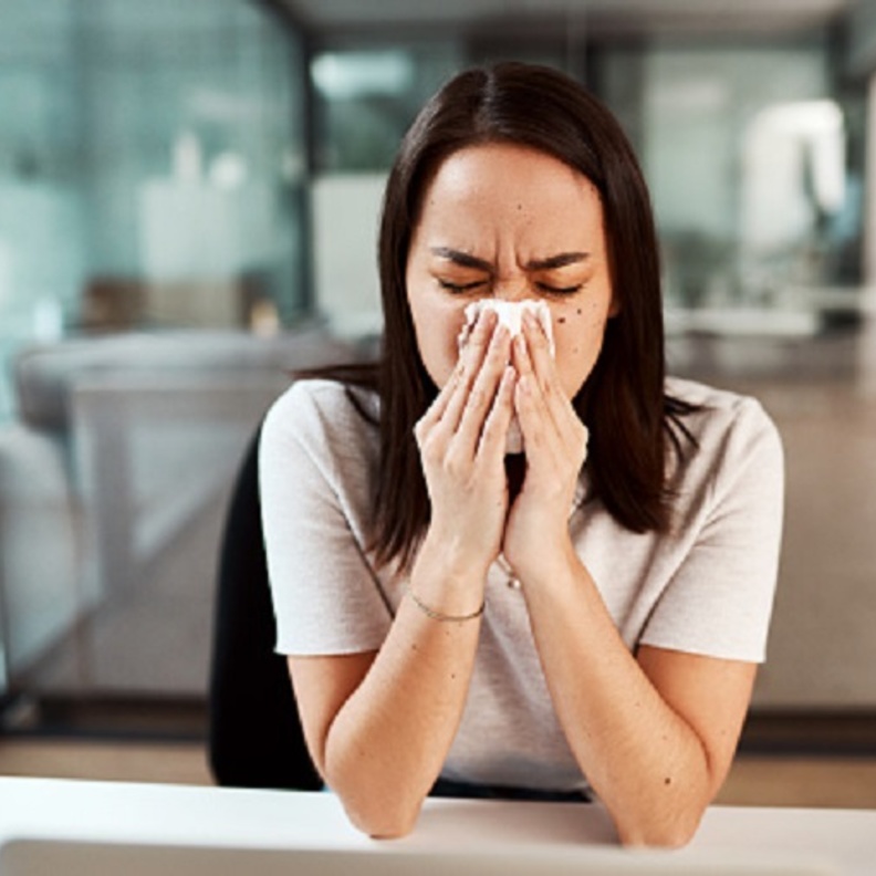 هل انسداد الأنف من أعراض كورونا