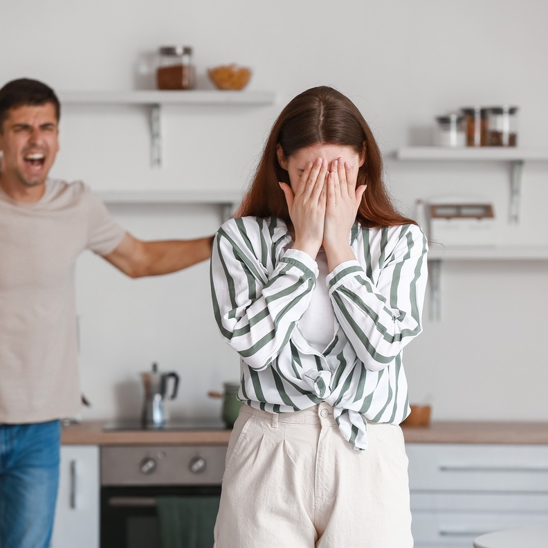 زوجك العصبي .. كيف تتعاملين معه في رمضان