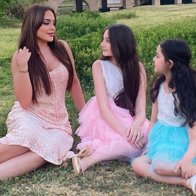 رهف ودانييلا ابنتي زينب فياض