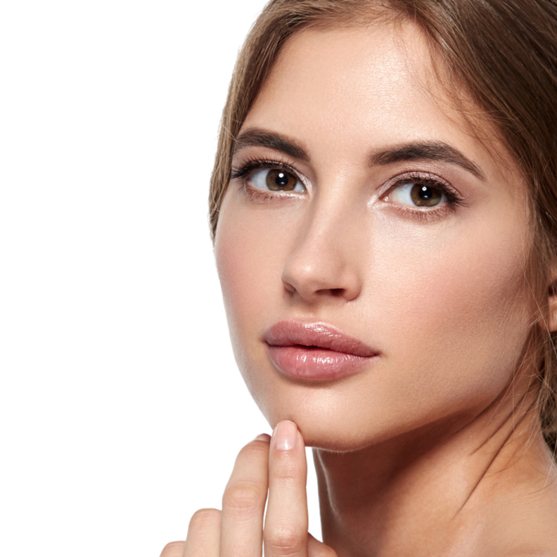 خلطات طبيعية لتبييض الوجه في أسبوع