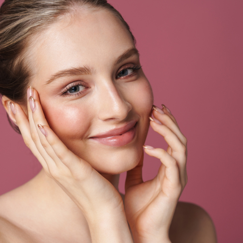 طريقة عمل ماسك الفحم وز يت شجرة الشاي لتفتيح بشرة المرأة