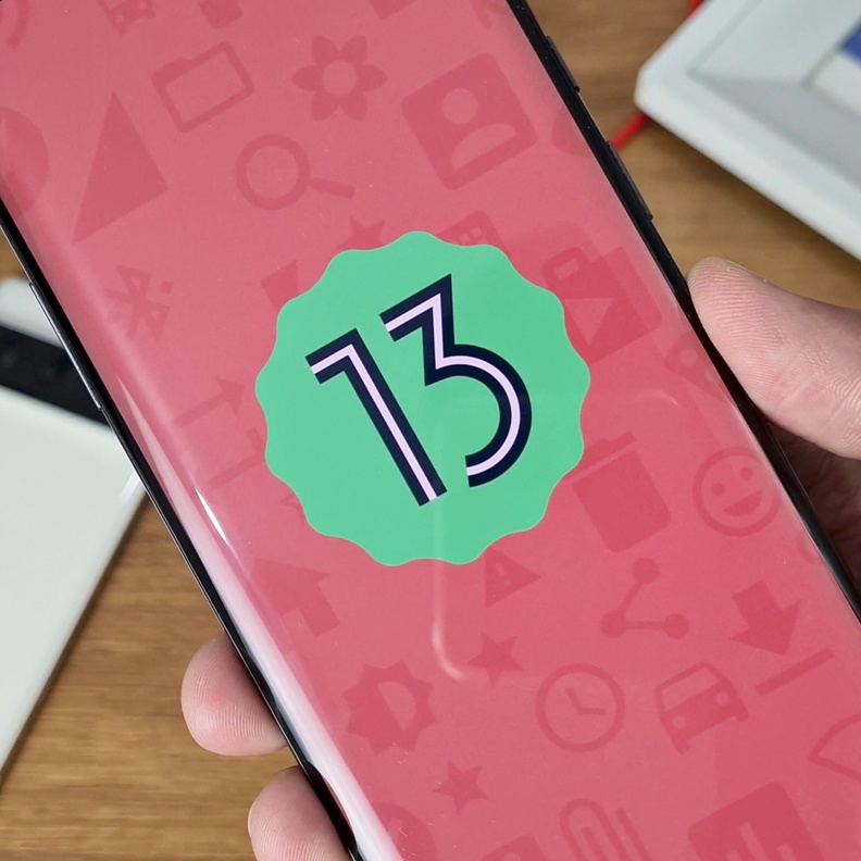 غوغل تستعد للإعلان رسميا عن Android 13