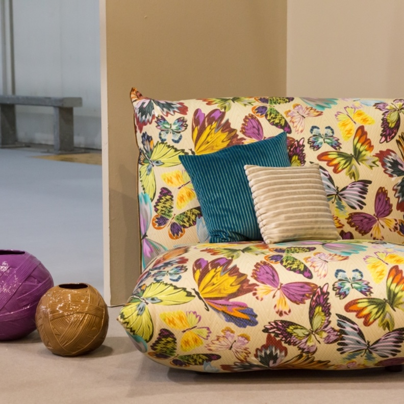 كرس مريح من ماركة ميسوني الإبداعية copy