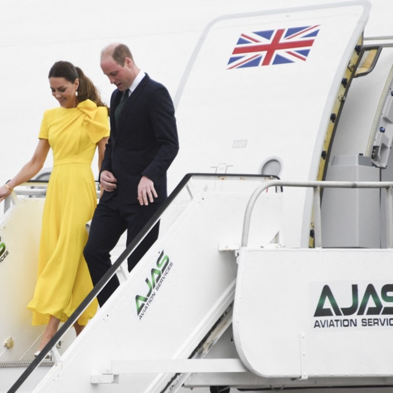 الأمير ويليام وكيت ميدلتون يصلان إلى جامايكا