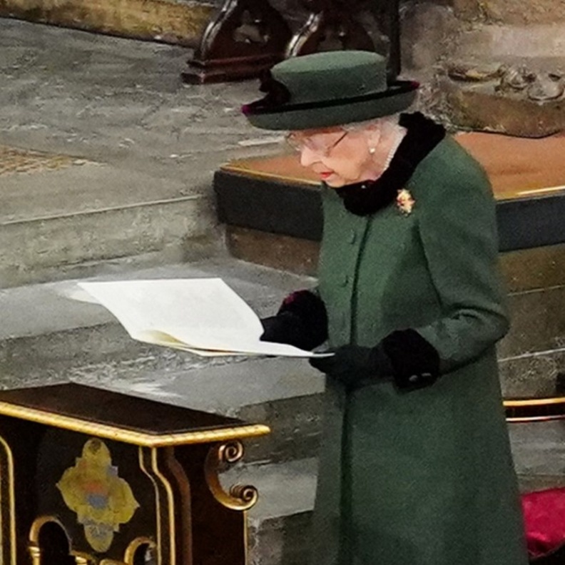 هكذا دعمت العائلات الملكية الأوروبية ملكة بريطانيا في حفل تأبين زوجها الأمير فيليب