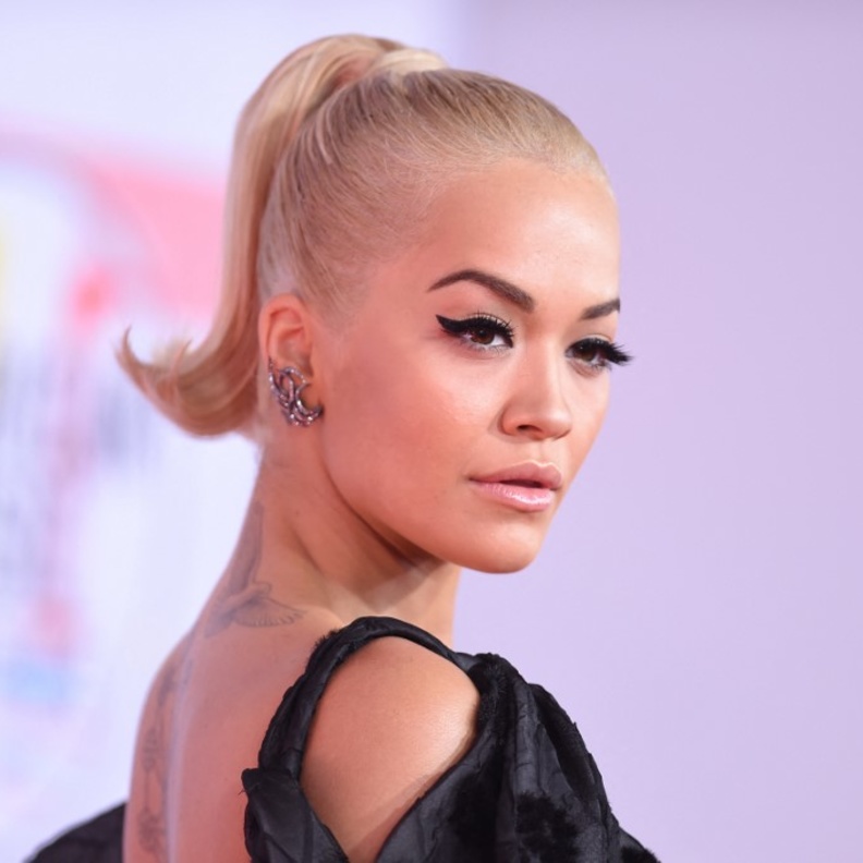 رفعات الشعر على طريقة ريتا اورا