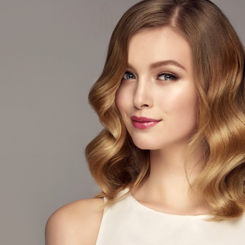 قصة الكاريه وأجمل تسريحات شعر الأم