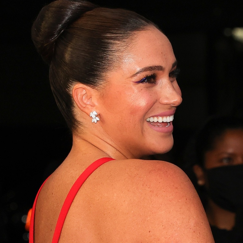  أبرز مجوهرات سيدات العائلات الملكية اللواتي اشتهرن بالقوة والتمرد