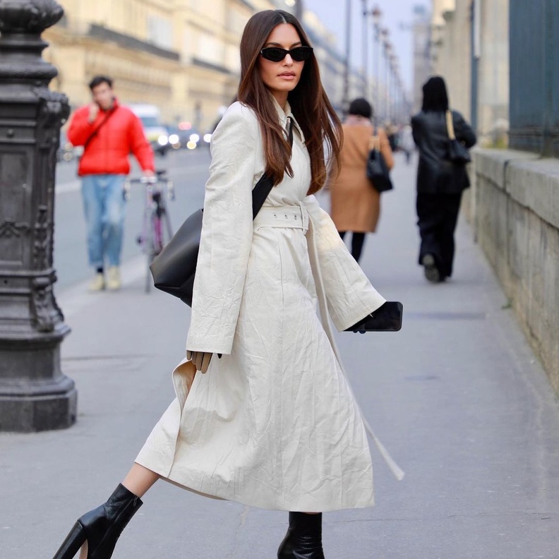 إطلالات متابعات الموضة المشرقة والجريئة سحرتنا في باريس