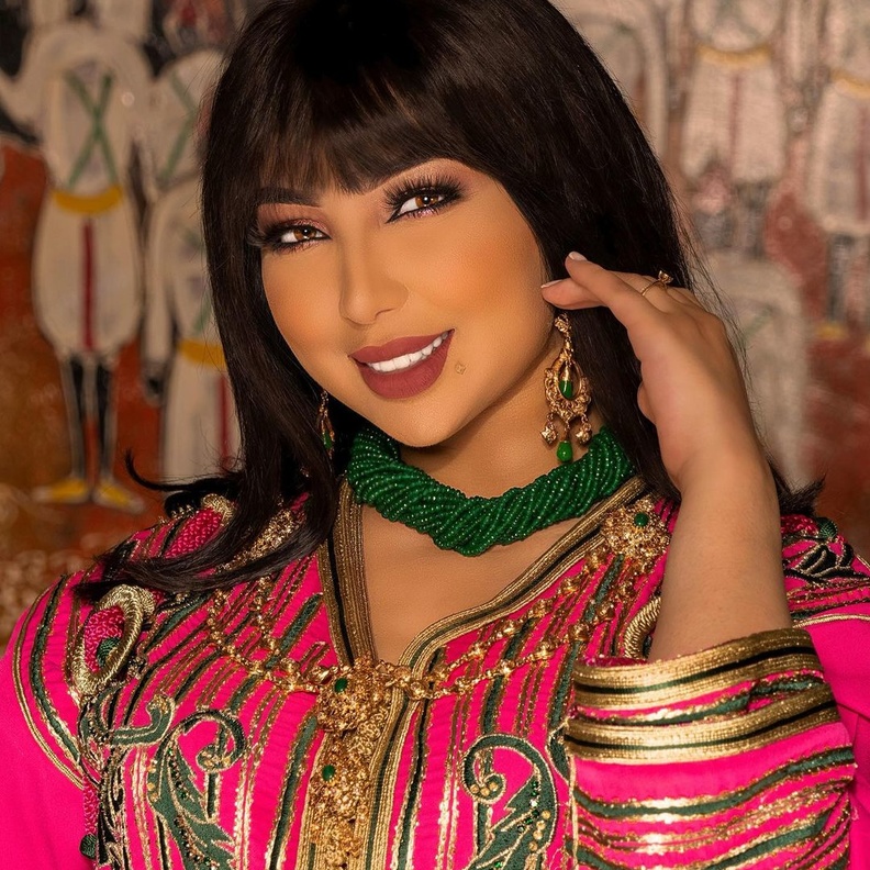 ا نيو لوك شعر دنيا بطمة بأحدث إطلالة لها