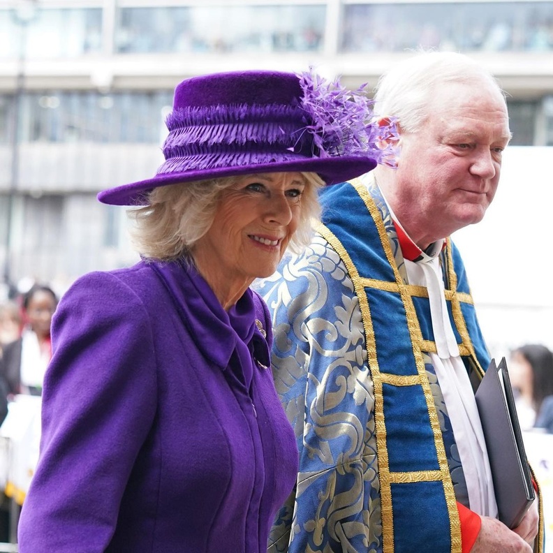  إطلالة كاميلا باركر كسرت القواعد الملكية في يوم الكومنولث