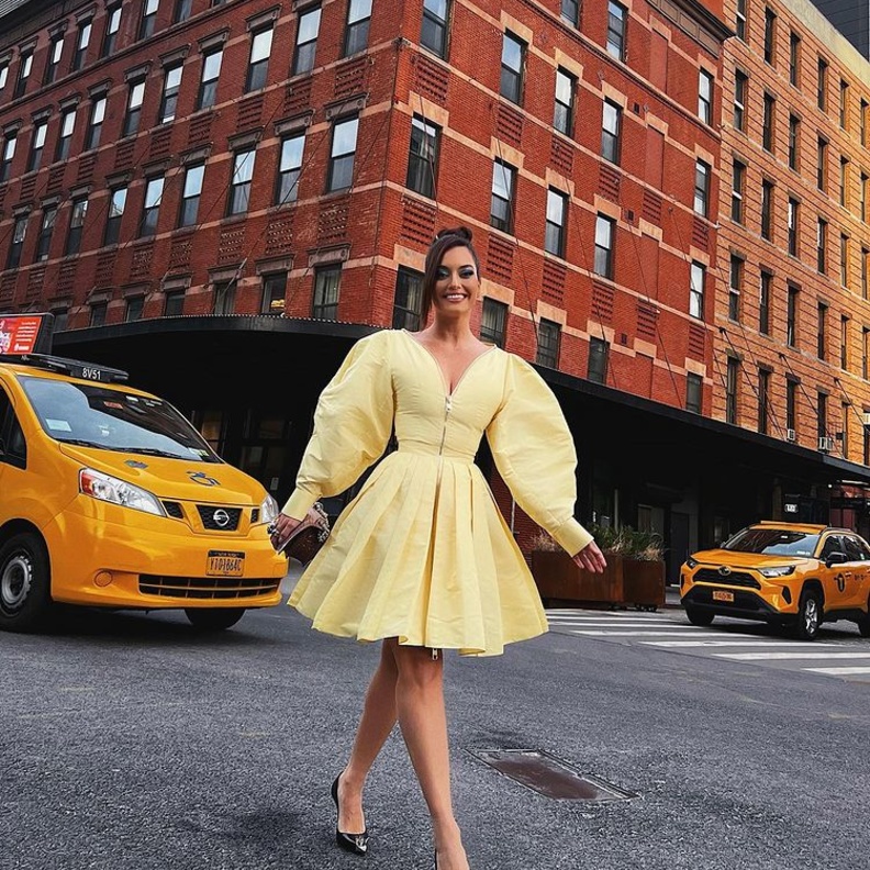 كارن وازن كانت من بين الحضور الخاص لعرض Alexander McQueen 