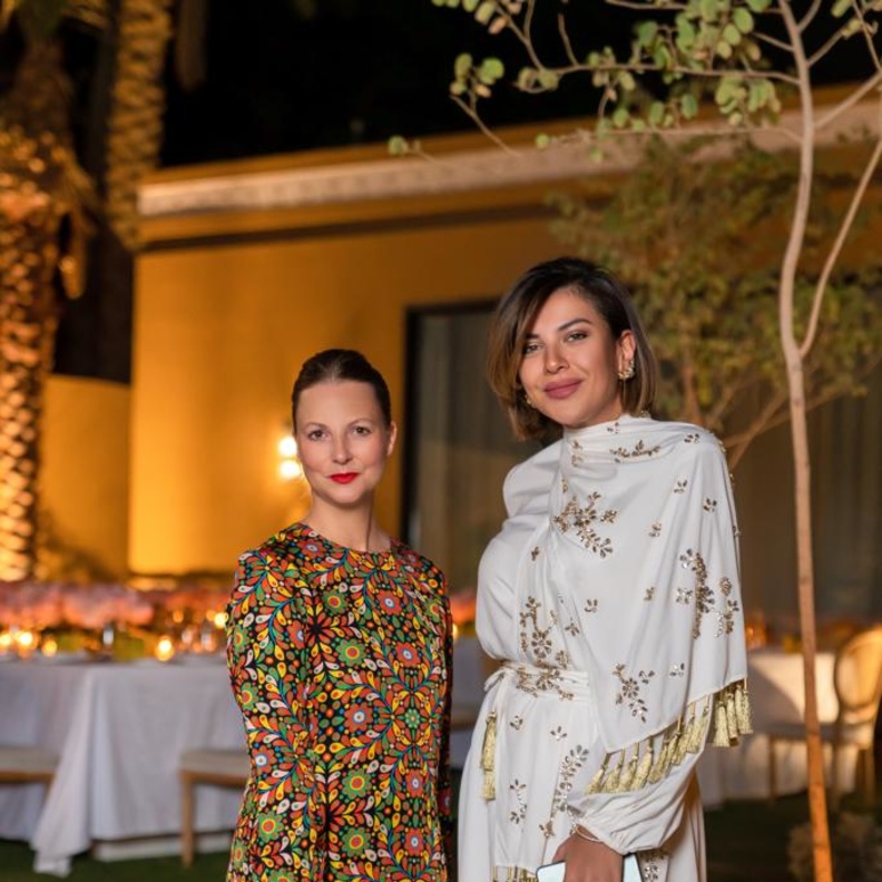  MYTHERESA تستضيف عشاءً حصرياً في منتجع ASEEL في الرياض