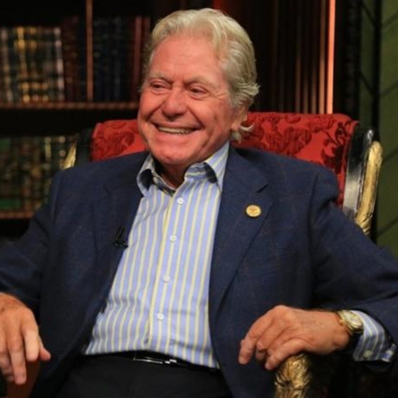 الفنان حسين فهمي