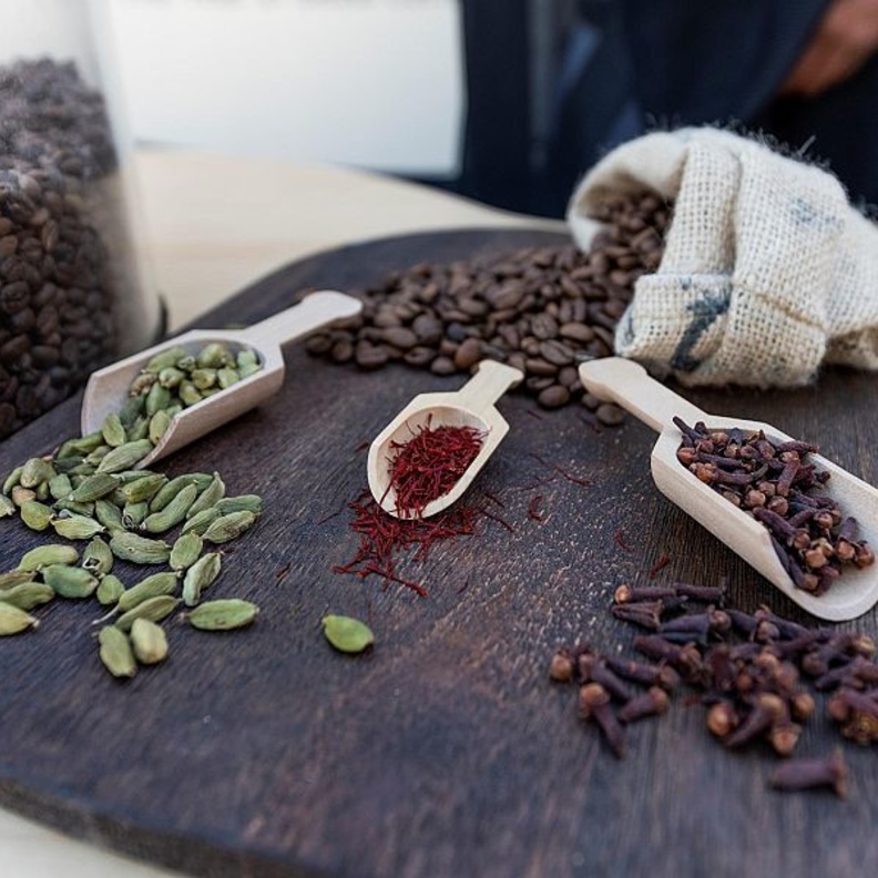 وزارة الثقافة السعودية تحتفي بالقهوة السعودية في سباق فورمولا 1