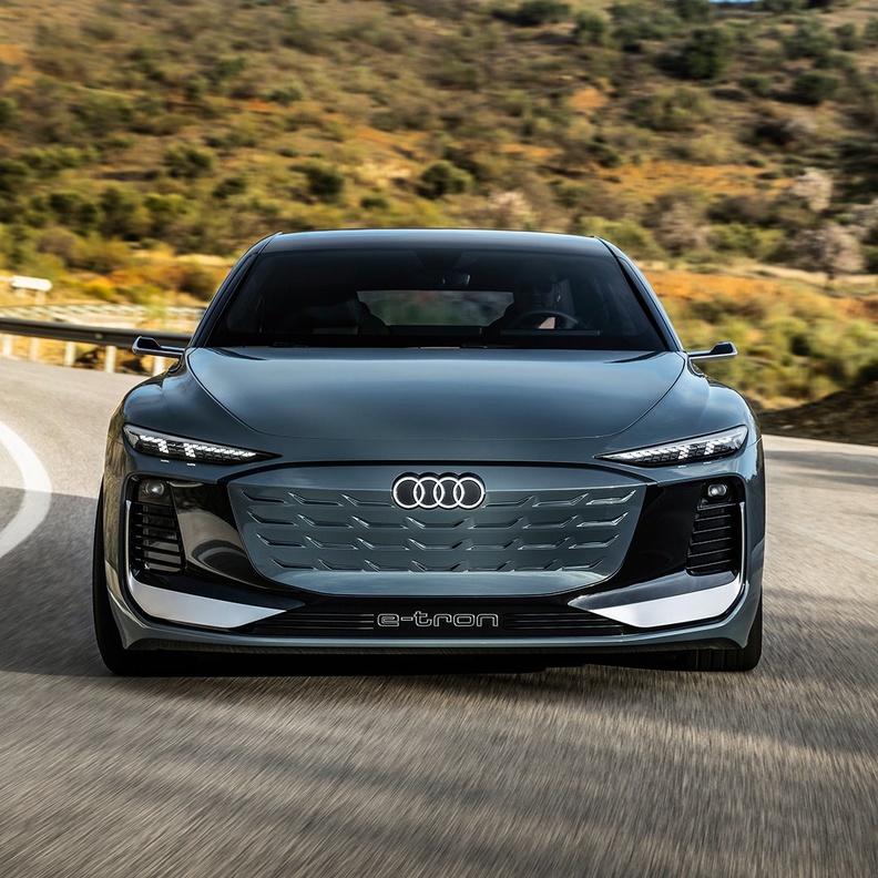 A6 Avant e-tron كومبي فاخرة جديدة من أودي