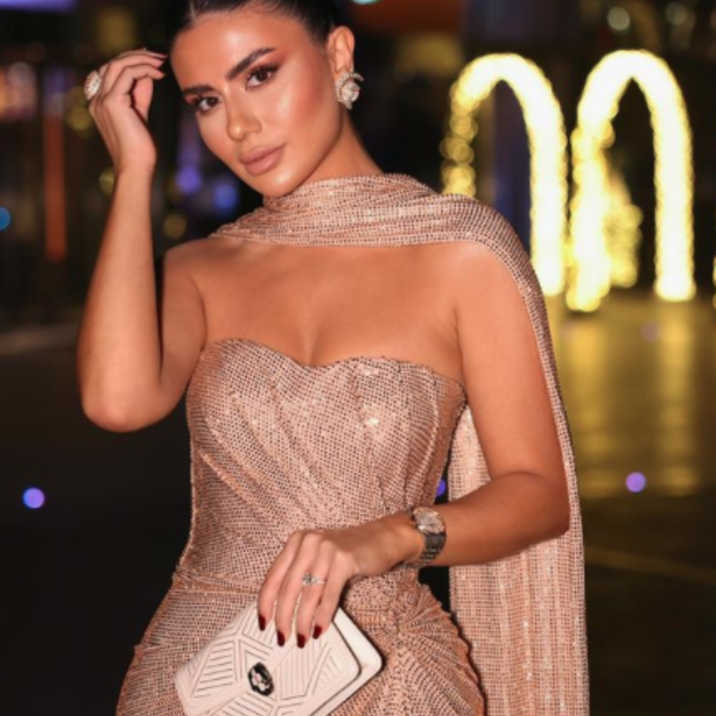 موديلات حقائب يد للسهرات مستوحاة من اطلالات الفاشينيستا