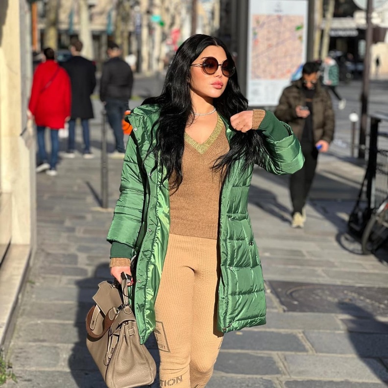 أناقة هيفاء وهبي في باريس