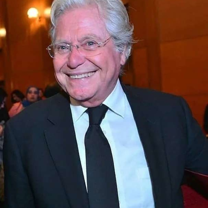 حسين فهمي رئيسا للدورة 44 من مهرجان القاهرة السينمائي