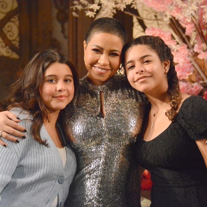 شيرين عبد الوهاب وابنتيها