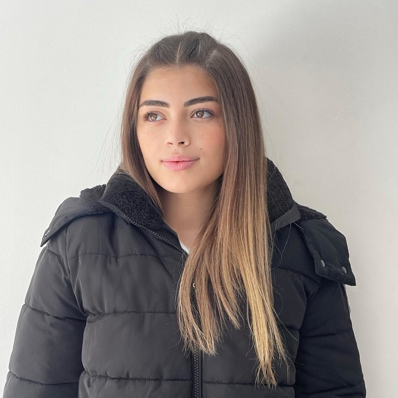 ليلى احمد زاهر 