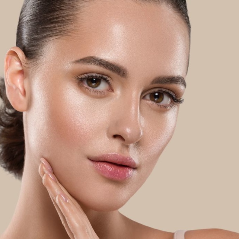 خطوات عملية تجميل العيون وأهم أضرارها ونتائجها