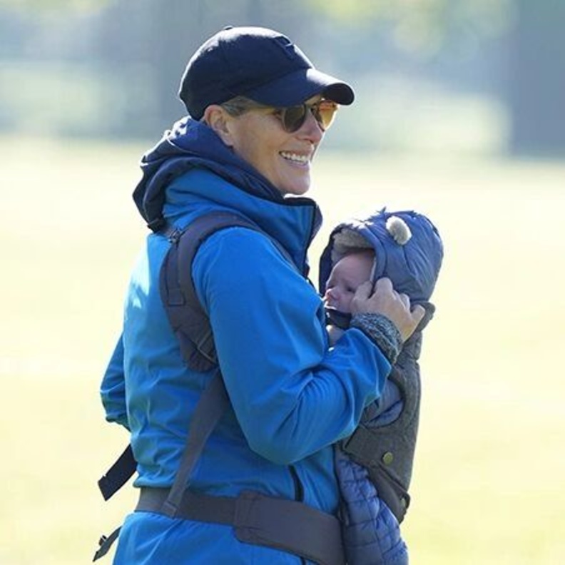 لوكاس تيندال يحتفل بعيد ميلاده الأول